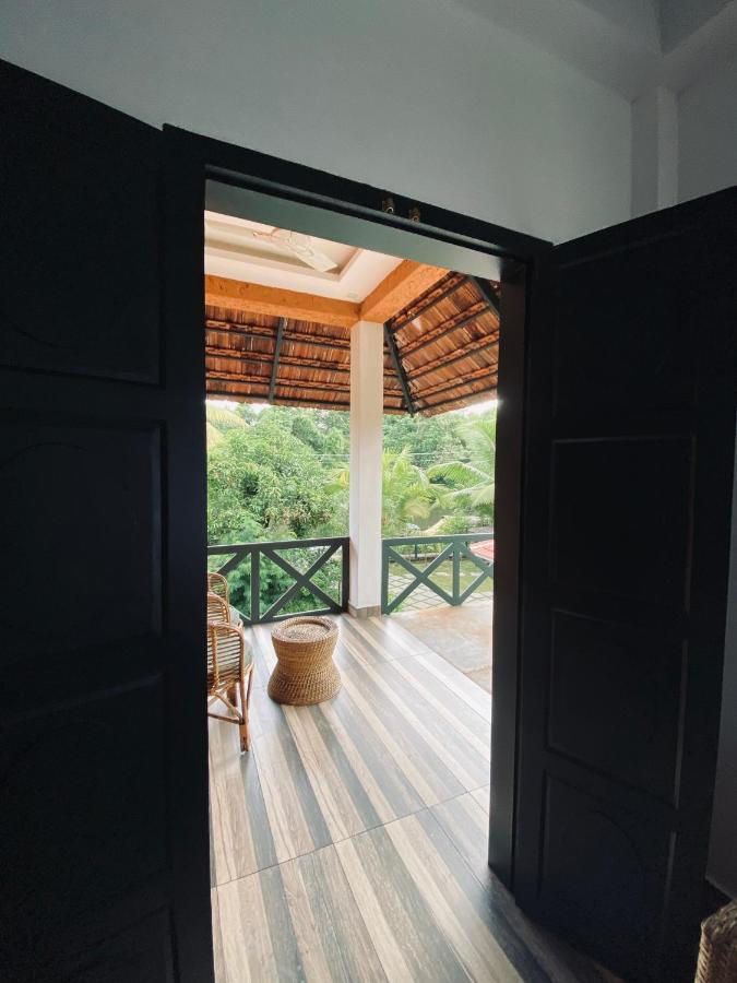 Garggi Kumarakom Village Homestay Luaran gambar