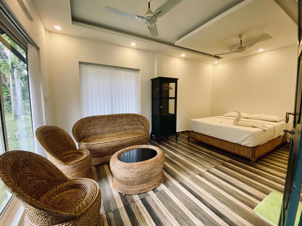 Garggi Kumarakom Village Homestay Luaran gambar