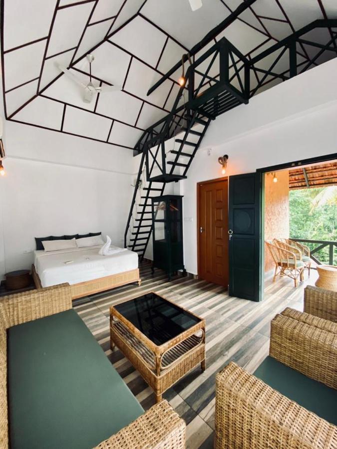 Garggi Kumarakom Village Homestay Luaran gambar