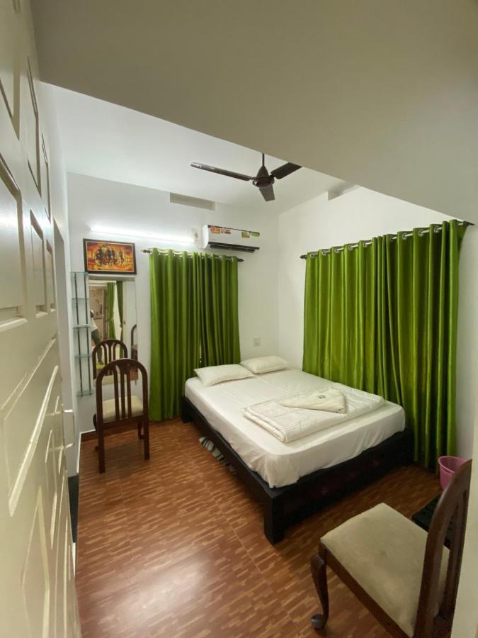 Garggi Kumarakom Village Homestay Luaran gambar