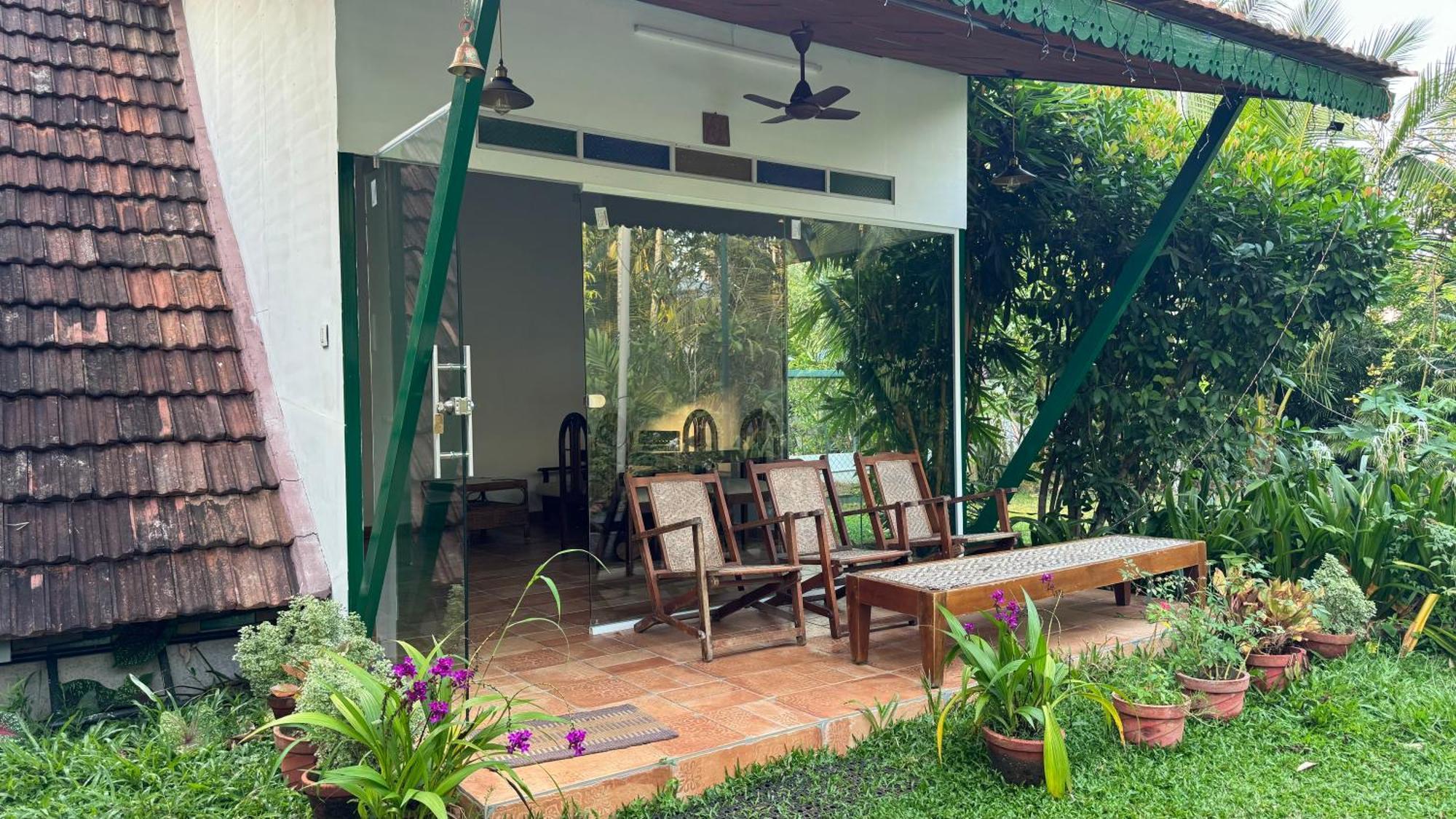 Garggi Kumarakom Village Homestay Luaran gambar