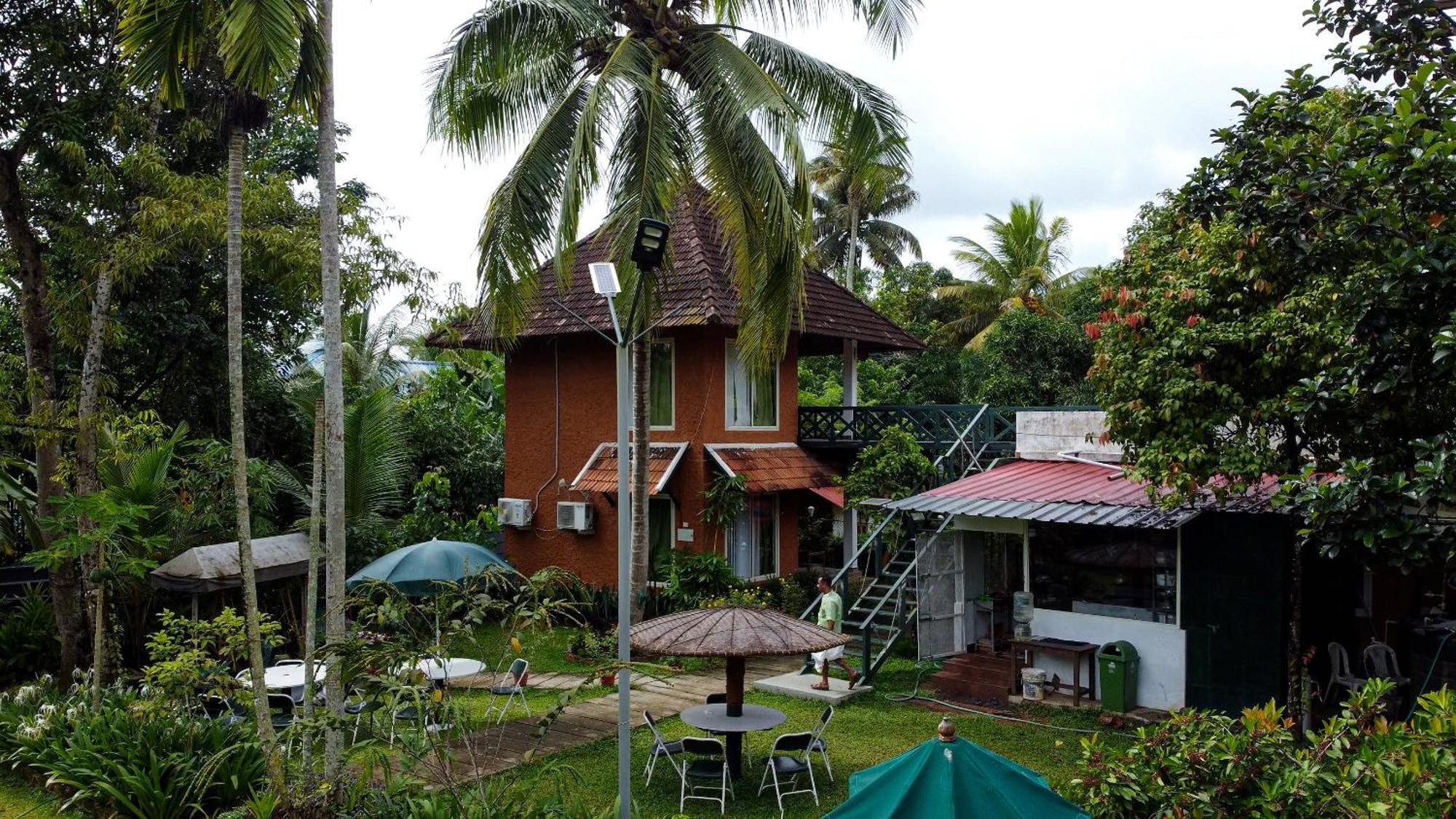 Garggi Kumarakom Village Homestay Luaran gambar